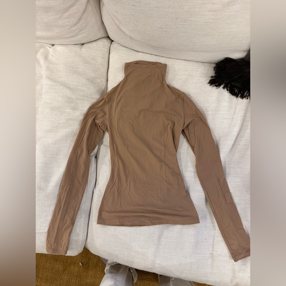 Skims Tan turtleneck